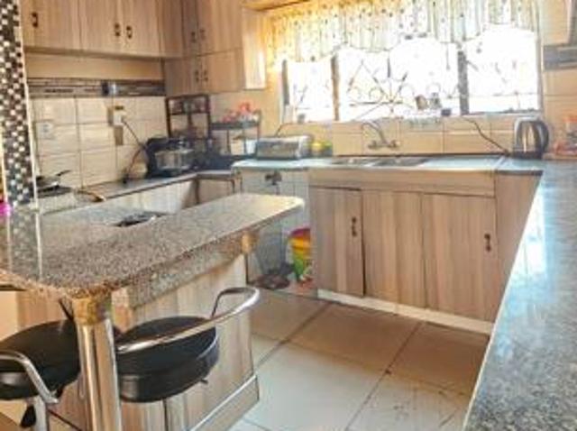4 Bedroom House in Forderville