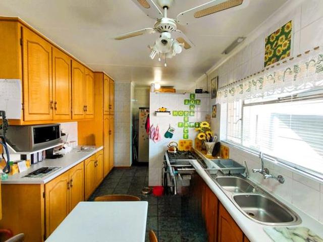 4 Bedroom House in Fauna