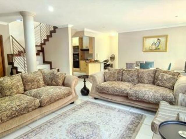 4 Bedroom House in Faerie Glen