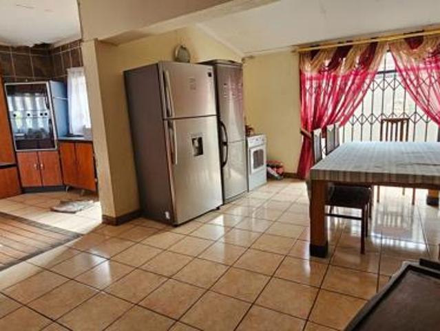 4 Bedroom House in Falcon Ridge