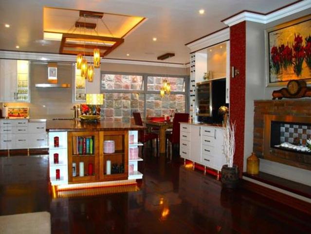 4 Bedroom House in Featherbrooke Estate