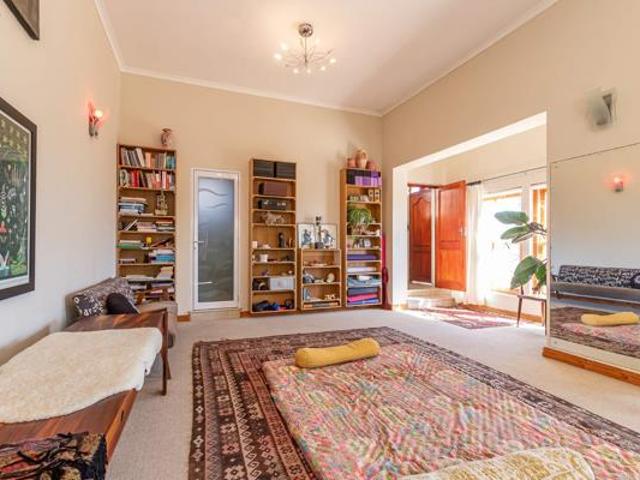 4 Bedroom House in Fish Hoek