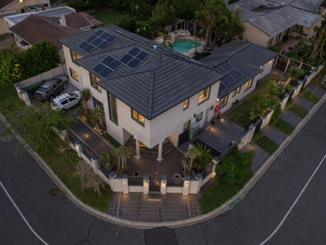 4 Bedroom House in Flamingo Vlei