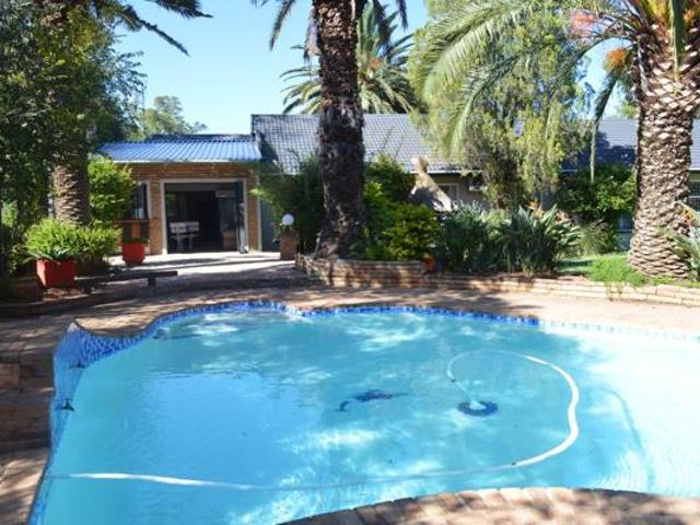 4 Bedroom House in Flamwood