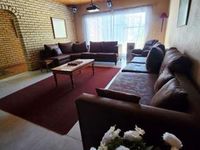 4 Bedroom House in Flamwood