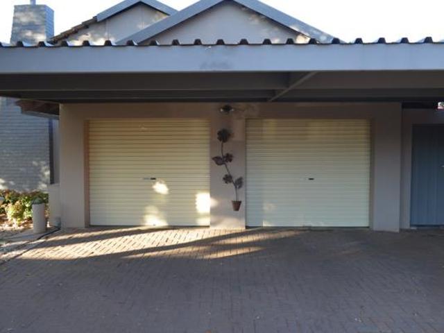 4 Bedroom House in Flamwood