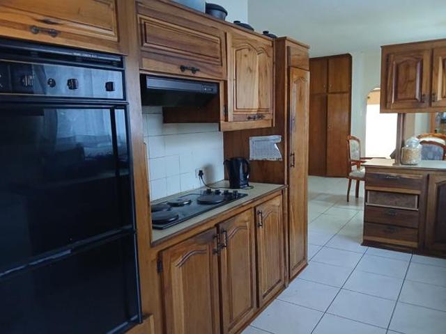 4 Bedroom House in Flora Park