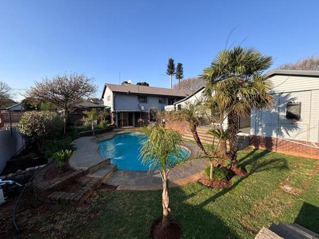 4 Bedroom House in Florida Park