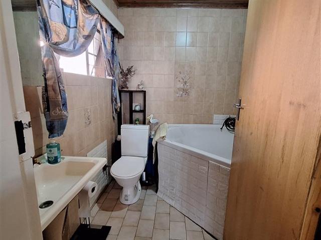4 Bedroom House in Frankfort