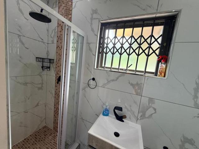4 Bedroom House in Freeland Park