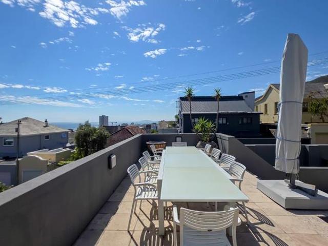 4 Bedroom House in Fresnaye