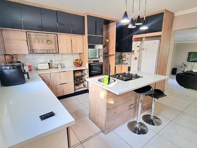 4 Bedroom House in Koro Creek Golf Estate