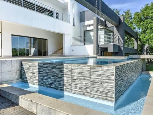 4 Bedroom House in Kaalplaats