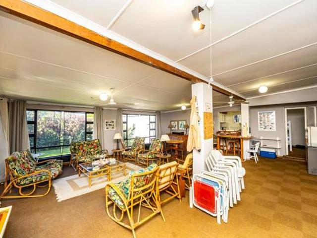 4 Bedroom House in Kei Mouth
