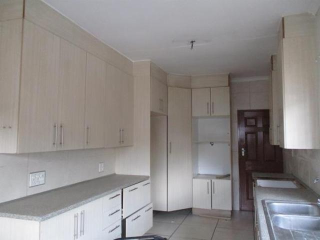 4 Bedroom House in Kempton Park Ext 5