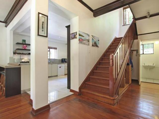 4 Bedroom House in Kenilworth Upper