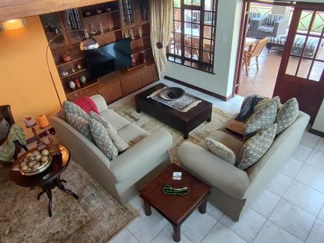 4 Bedroom House in Kensington