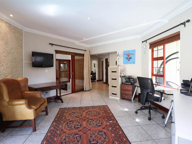 4 Bedroom House in Khyber Rock