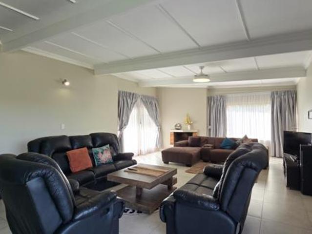 4 Bedroom House in King Williams Town Qonce