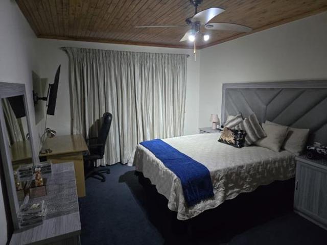 4 Bedroom House in Kinross