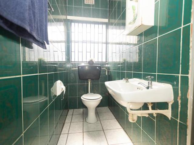 4 Bedroom House in Kleinbegin