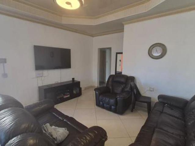 4 Bedroom House in Klerksdorp Central