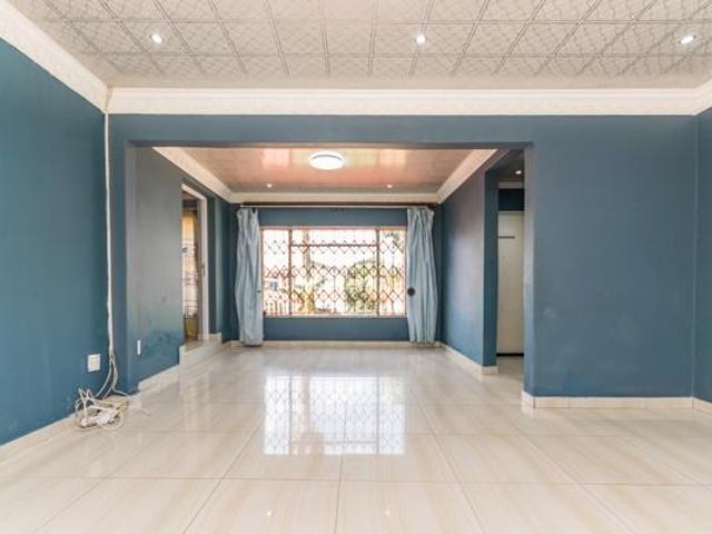 4 Bedroom House in Krugersdorp Central