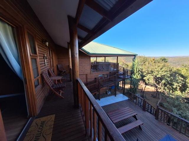 4 Bedroom House in Kranspoort