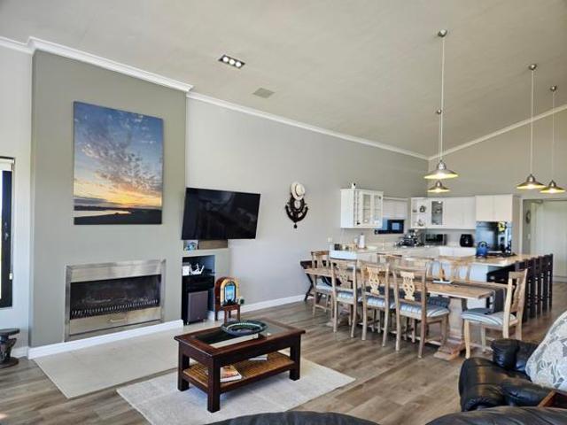 4 Bedroom House in Kromme River