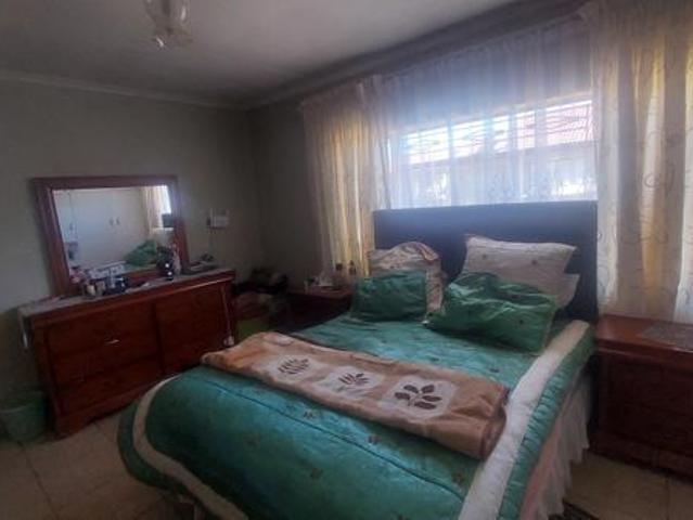 4 Bedroom House in Kwaguqa
