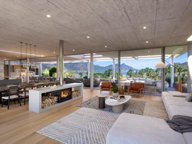 4 Bedroom House in Hout Bay Central