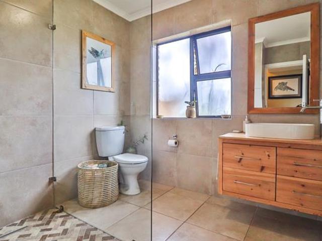4 Bedroom House in Howick Central