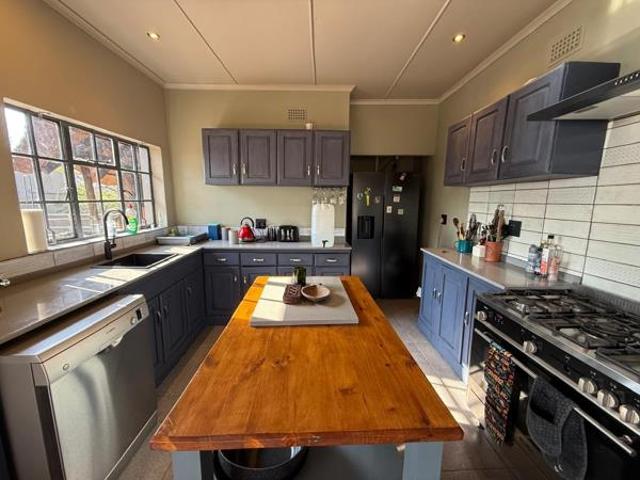 4 Bedroom House in Hoedspruit