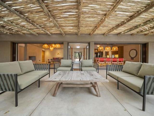 4 Bedroom House in Hoedspruit