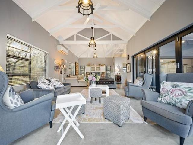 4 Bedroom House in Hoedspruit Wildlife Estate