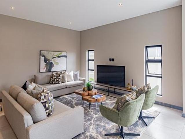 4 Bedroom House in Homes Haven