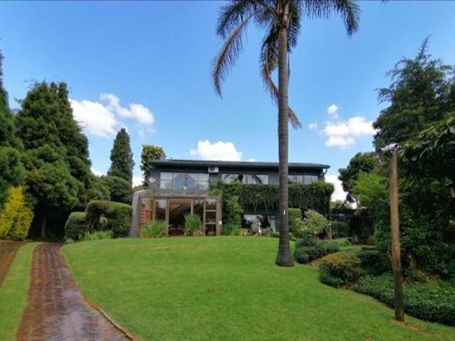 4 Bedroom House in Horison Park