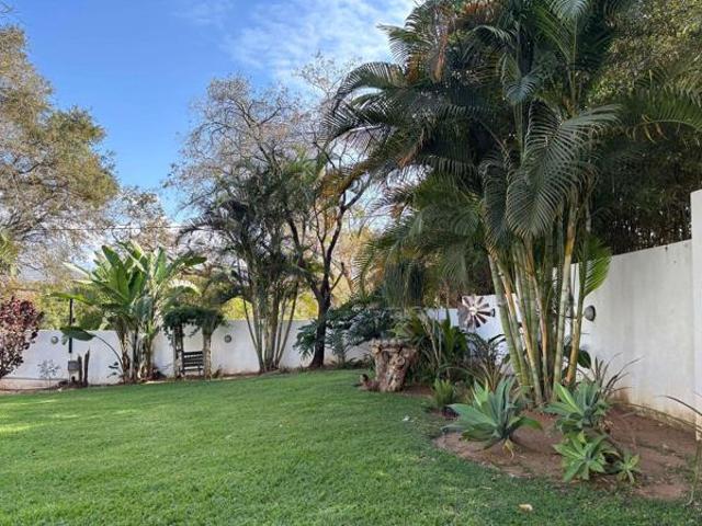 4 Bedroom House in Hazyview
