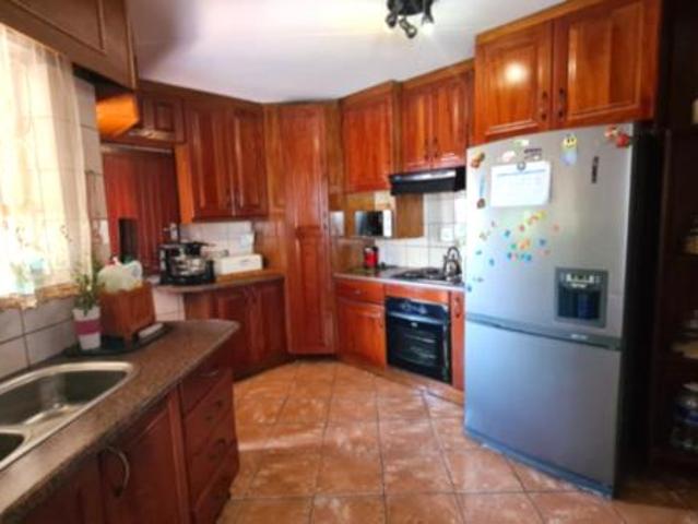 4 Bedroom House in Hazyview