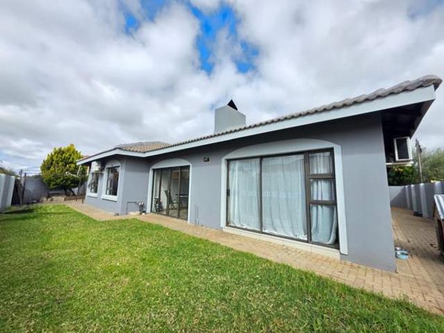 4 Bedroom House in Hadison Park