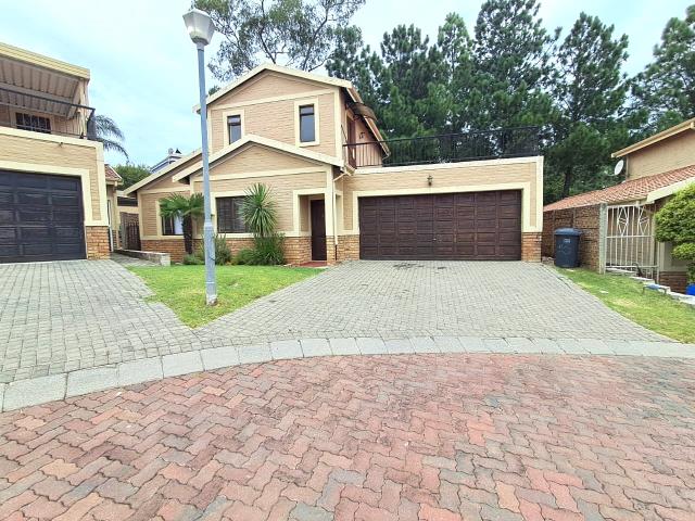 4 Bedroom House in Halfway Gardens