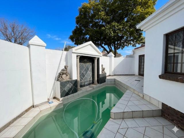 4 Bedroom House in Halfway Gardens