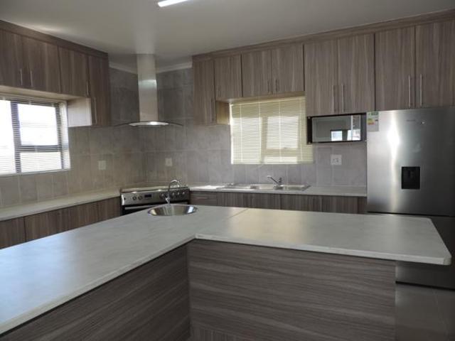 4 Bedroom House in Harbour Heights