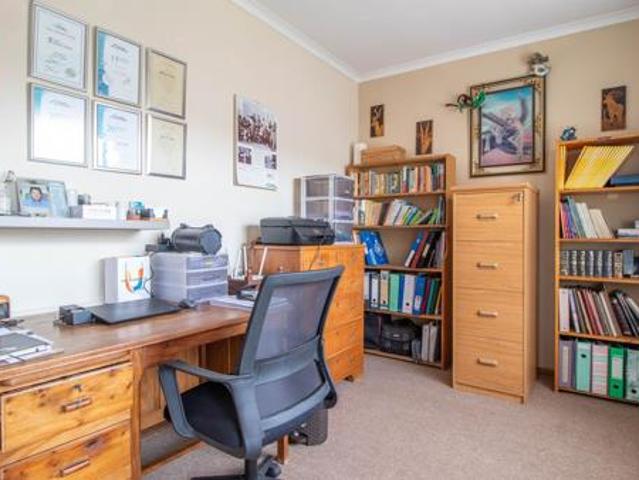 4 Bedroom House in Heidelberg Central