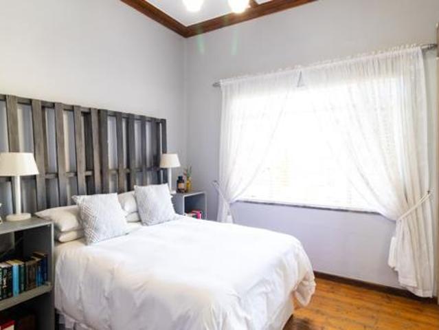 4 Bedroom House in Heidelberg Central