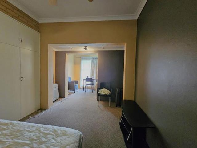 4 Bedroom House in Heidelberg Central