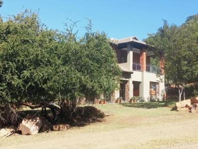 4 Bedroom House in Heidelberg Kloof Estate