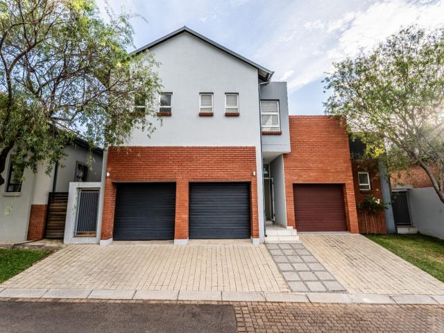 4 Bedroom House in Heritage Hill