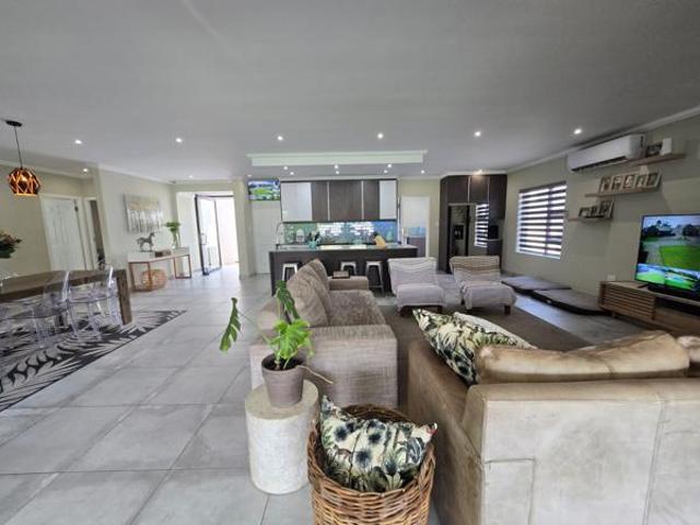 4 Bedroom House in Heron Banks Golf Estate