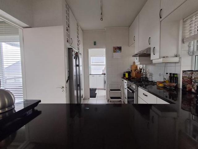 4 Bedroom House in Hermanus Heights